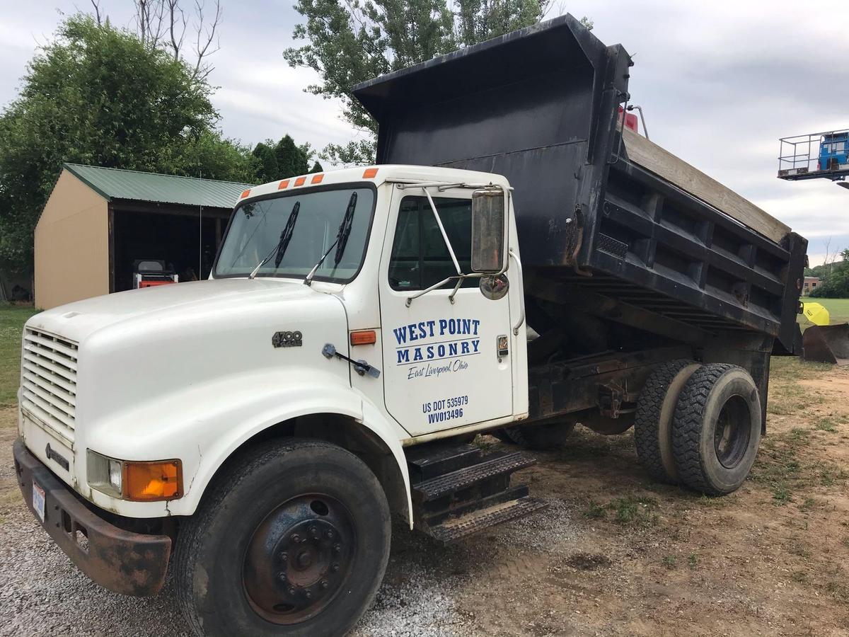 1999 International 4700 Dump Truck