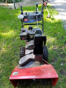 Toro Power Max 826LE snow blower with electric start