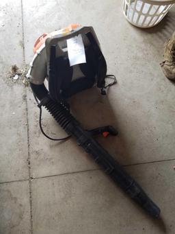 Stihl BR600 backpack blower