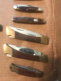Pocket knives mostly USA some foreign