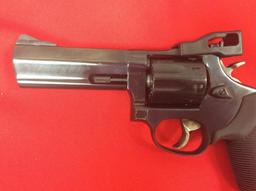 Taurus mod. Tracker Revolver