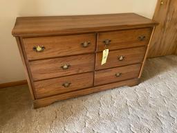 6-Drawer Dresser