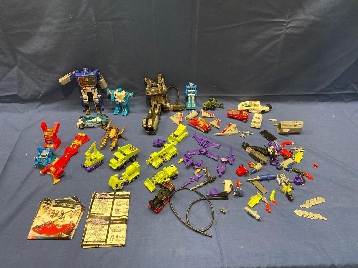 Large group of Transformers, Transformer parts, other robots, 1980s