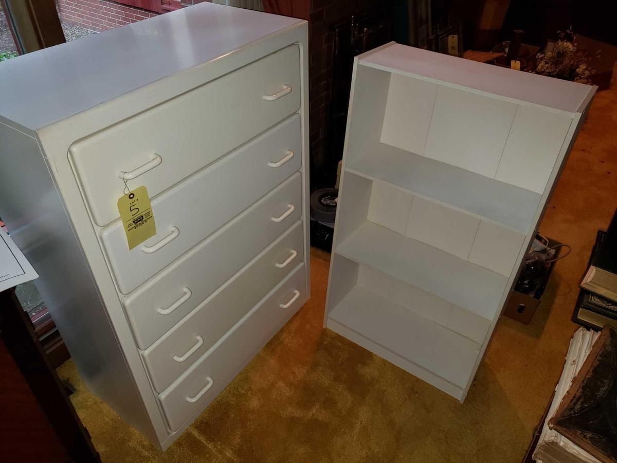 White Chest of Drawers, Shelf