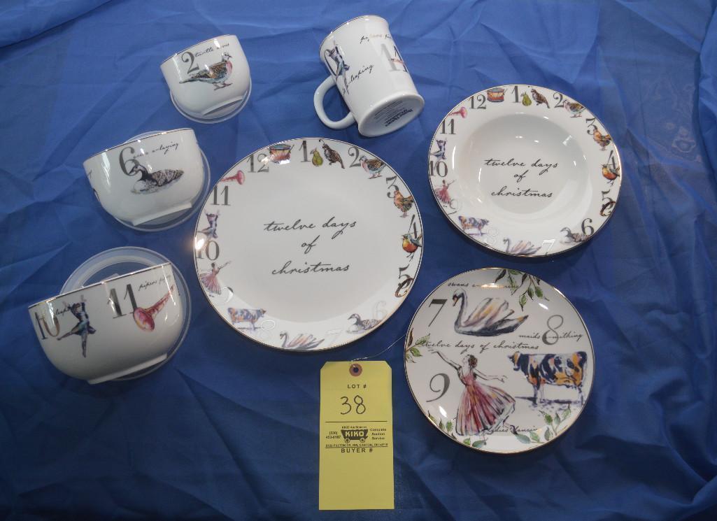 Better Homes & Garden Christmas Dinnerware Set