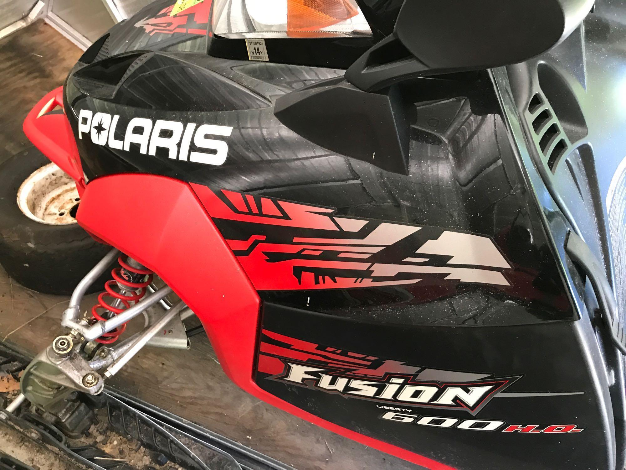 2006 Polaris Fusion Liberty 600 snowmobile