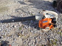 Stihl BG 55 gas blower, runs