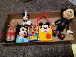 Mickey trapeze, radio, rubber toys