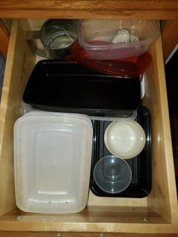 Contents of Kitchen Cupboards and Drawers