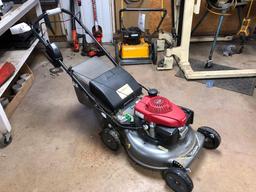 Honda push mower w/ bagger