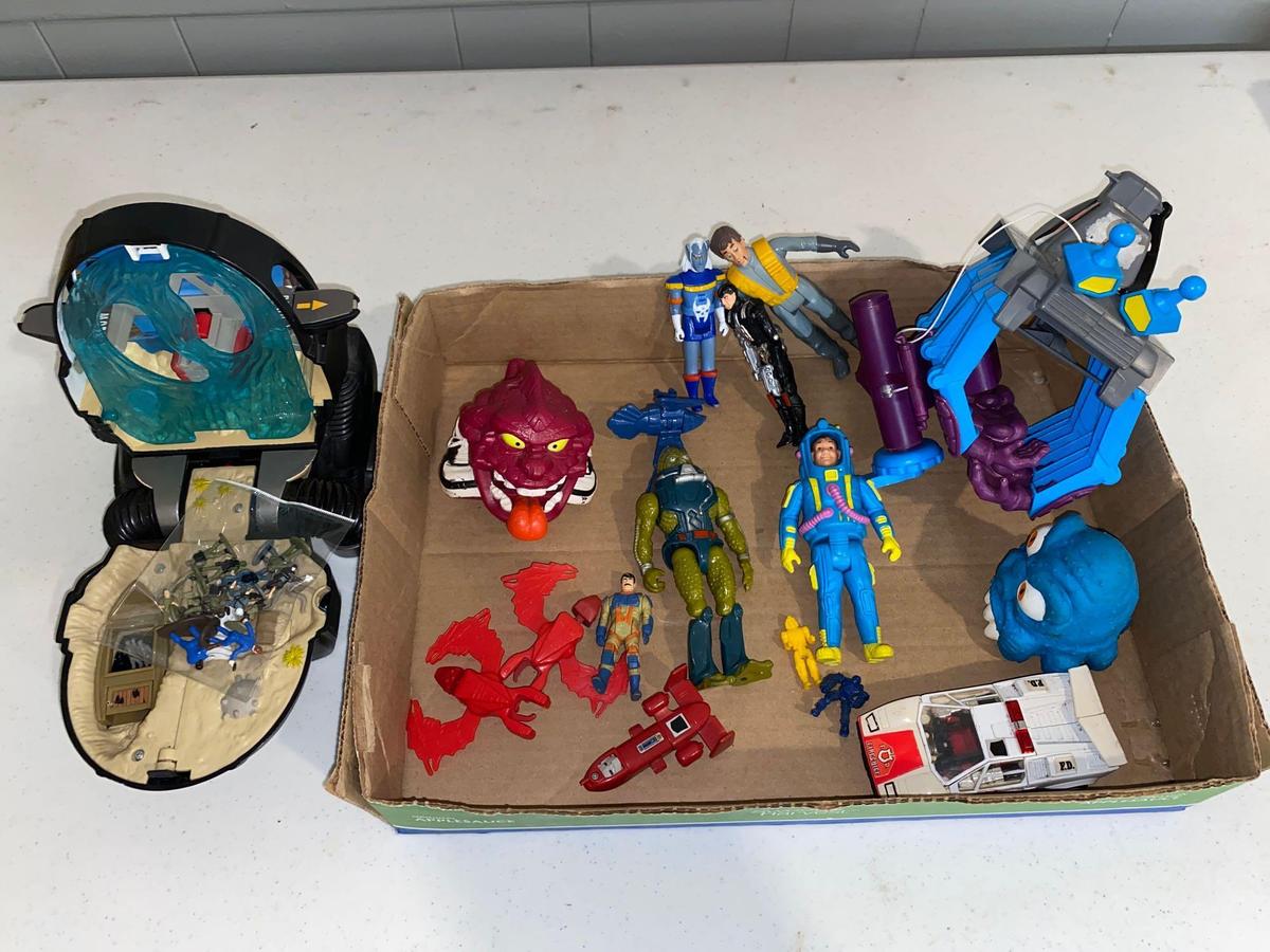 Transformers, Ghostbusters, Micromachine, Scuba Head playset and micro figurines