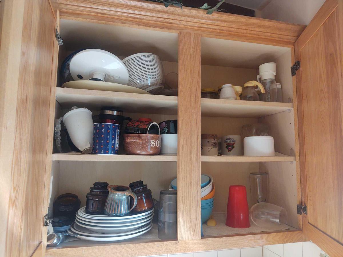 Contents of Kitchen Cabinets