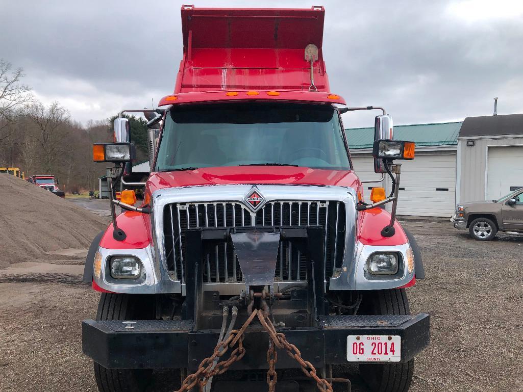 One-owner 2003 Int. 7500 HT 530 single-axle dump truck with Ace 10' steel bed