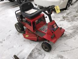 Toro Wheel Horse 12-32 riding mower