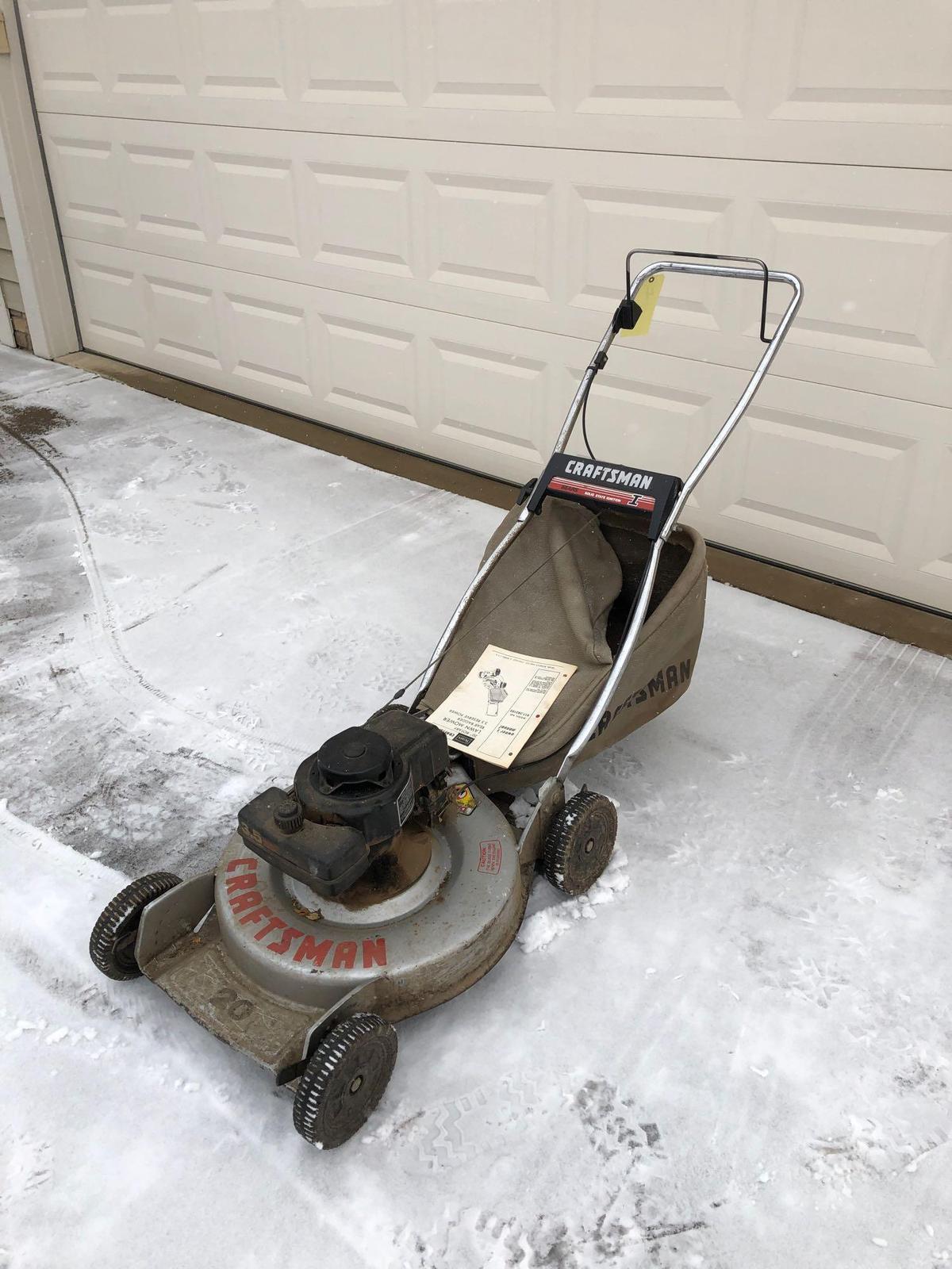 Craftsman 20 inch push mower w/ bagger