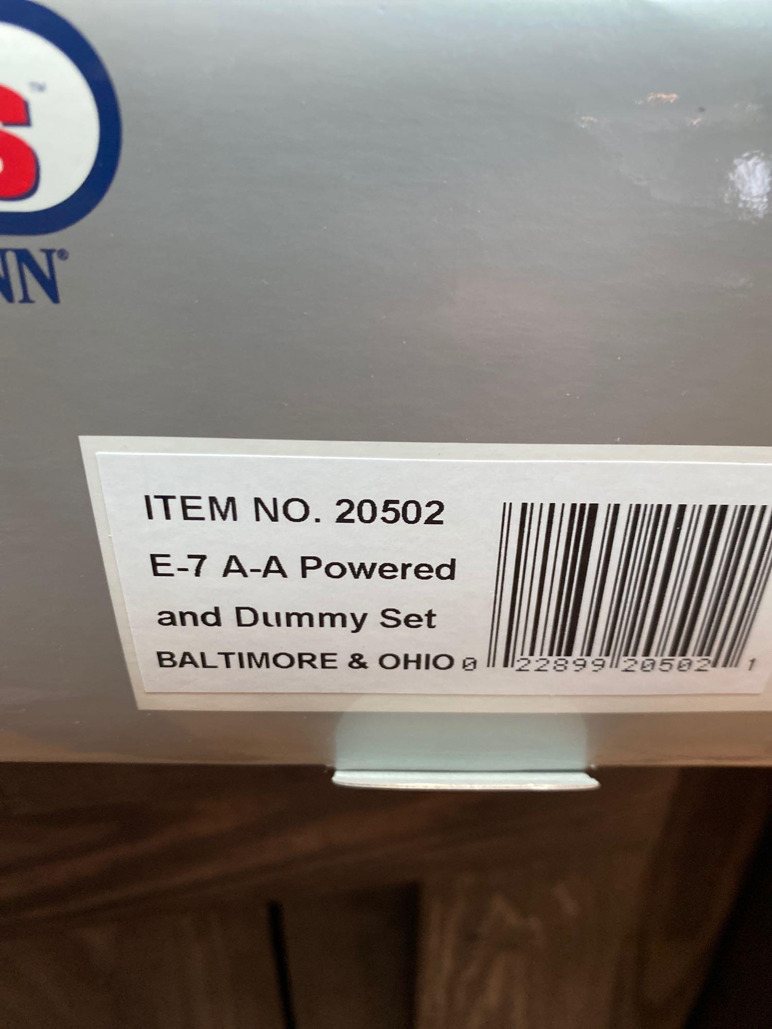 Williams Baltimore & Ohio E-7 powered and dummy set