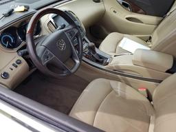 2010 Buick LaCrosse, leather, loaded, sunroof