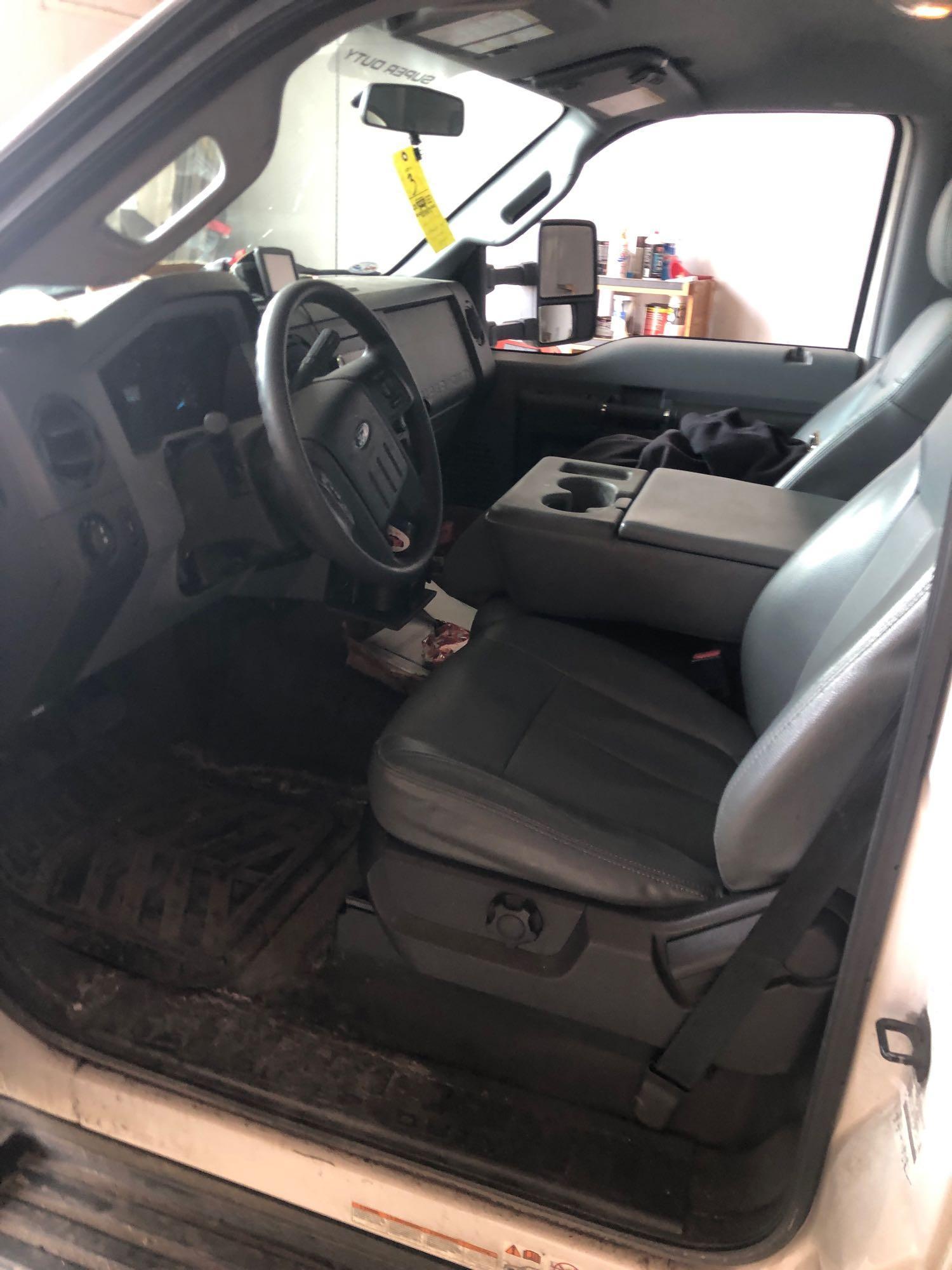 2016 F-550 XL V10 Automatic Transmission with Hercules Insulated Box and Thermo King Ref. Unit