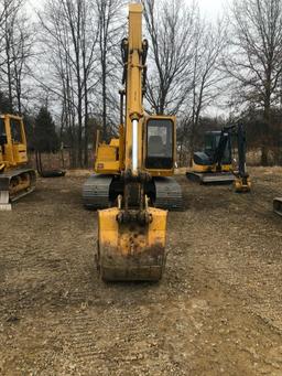 John Deere 490D Excavator