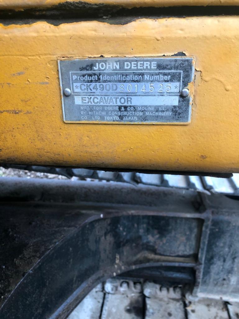 John Deere 490D Excavator