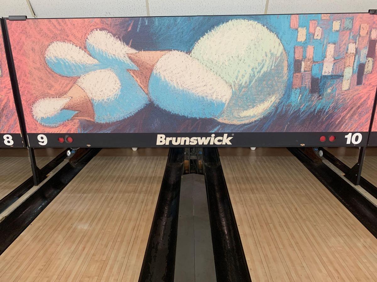 Lanes 9-10 Brunswick A pinsetters, ball return, gutters