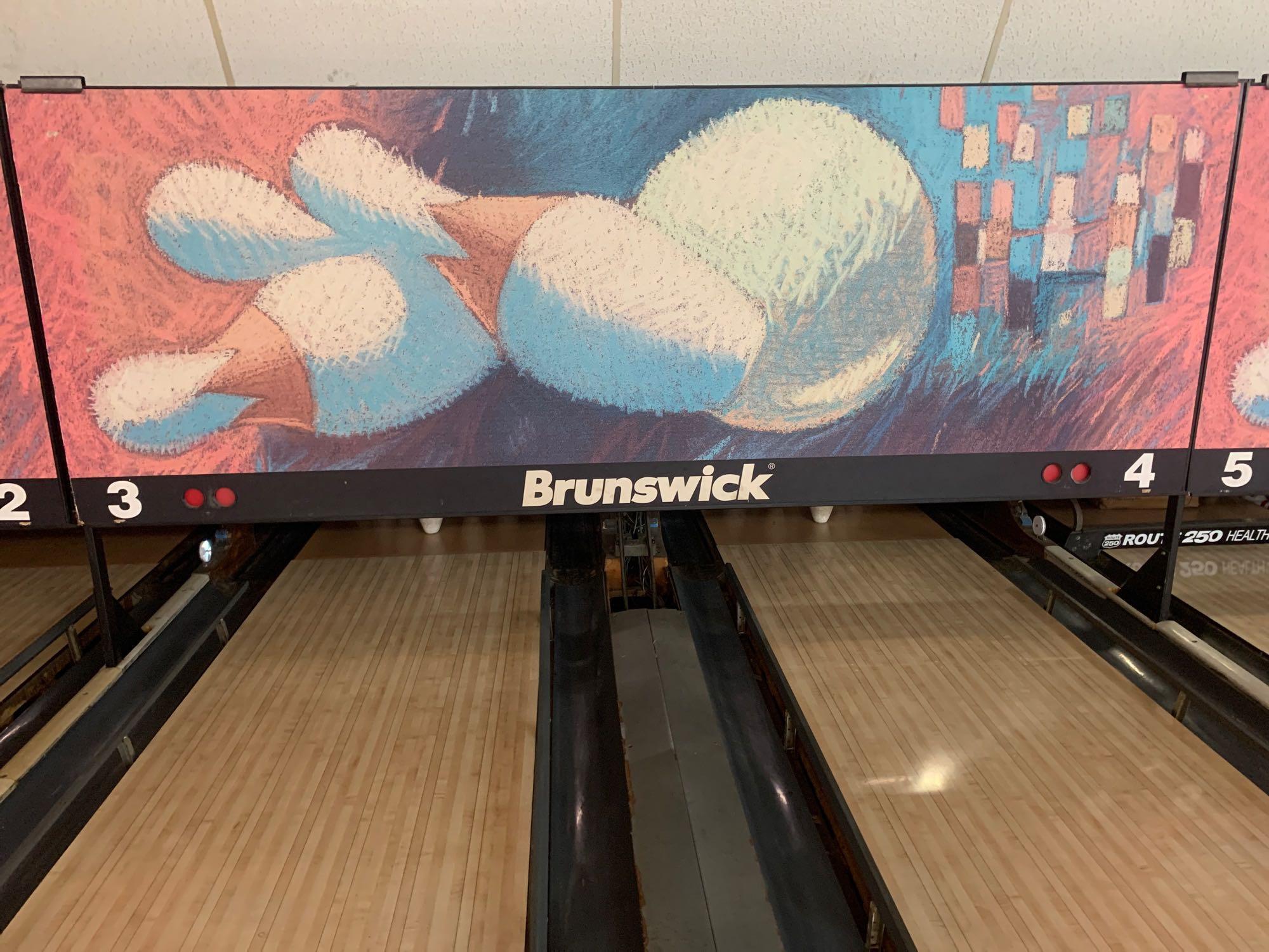 (8) Brunswick Double Sided Lane Screens