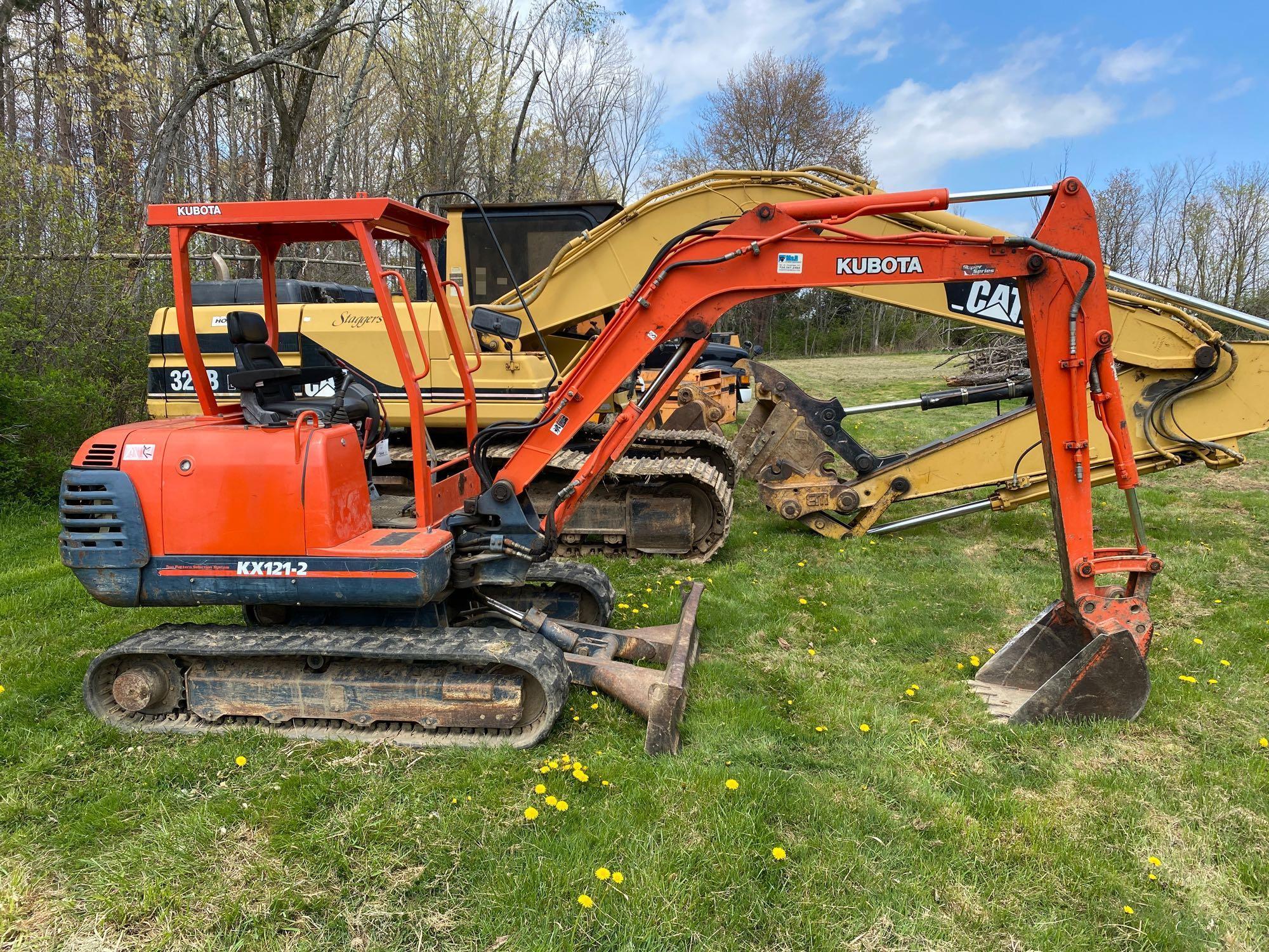 Kubota KX121-2 excavator super series