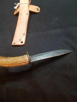 Stag handle knive with sheath