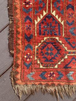 Persian rug, 8.6 x 7.10