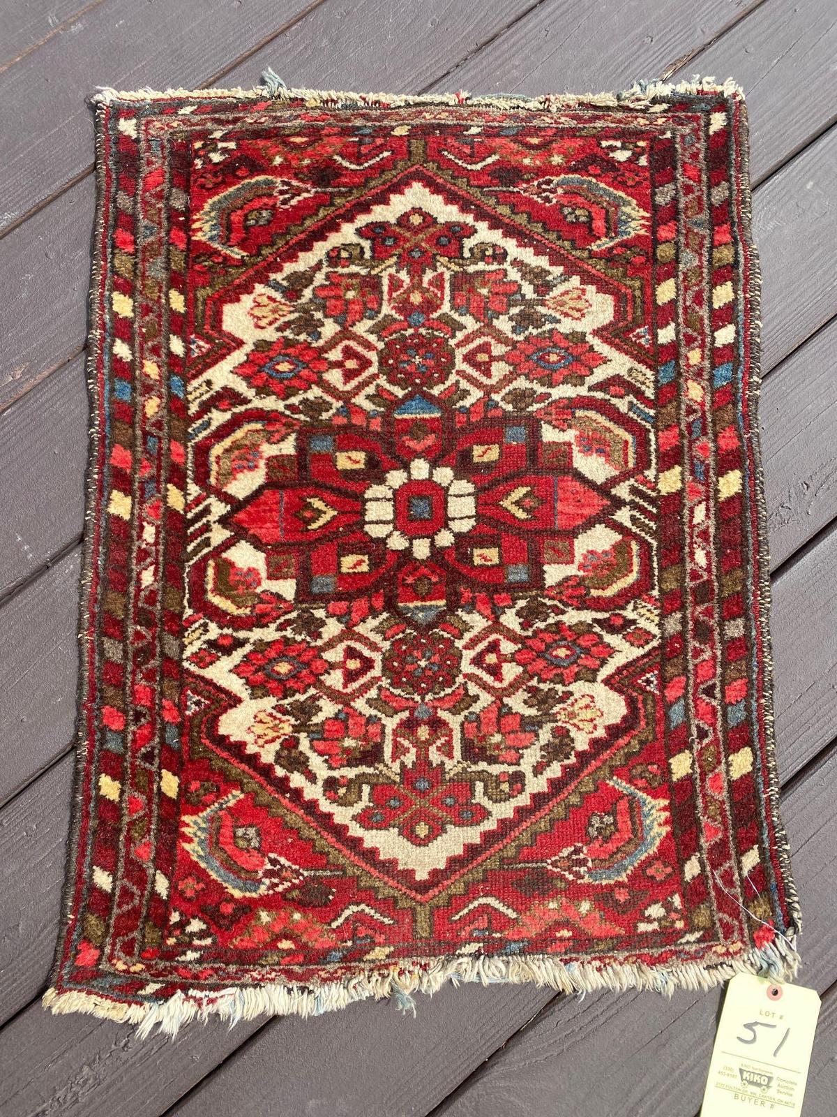 Persian rug, 2.8 x 2