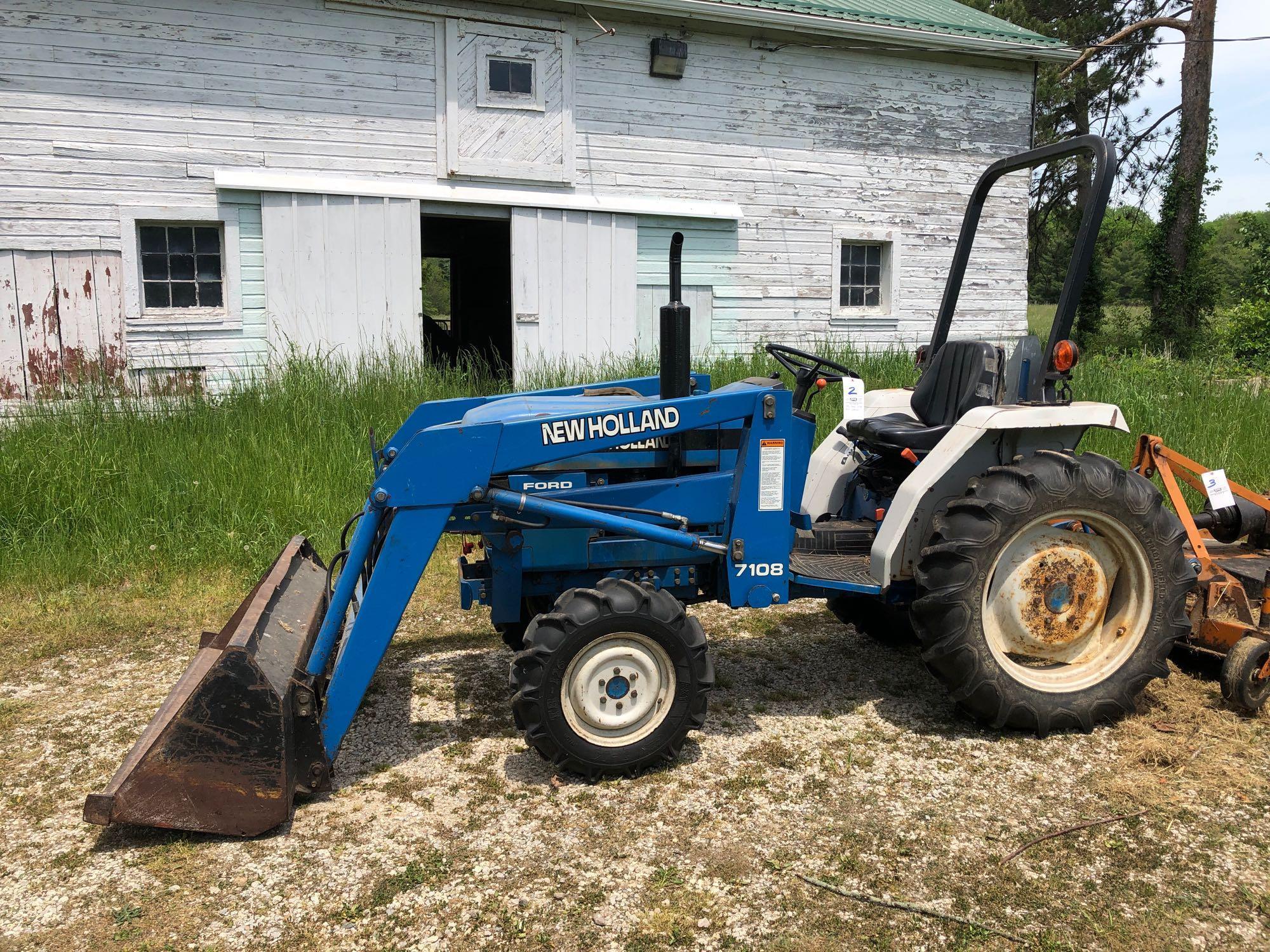 1996 New Holland 1520 tractor w/ loader