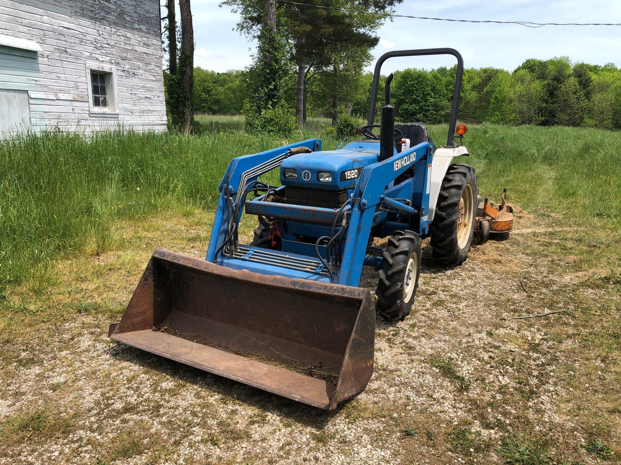 1996 New Holland 1520 tractor w/ loader