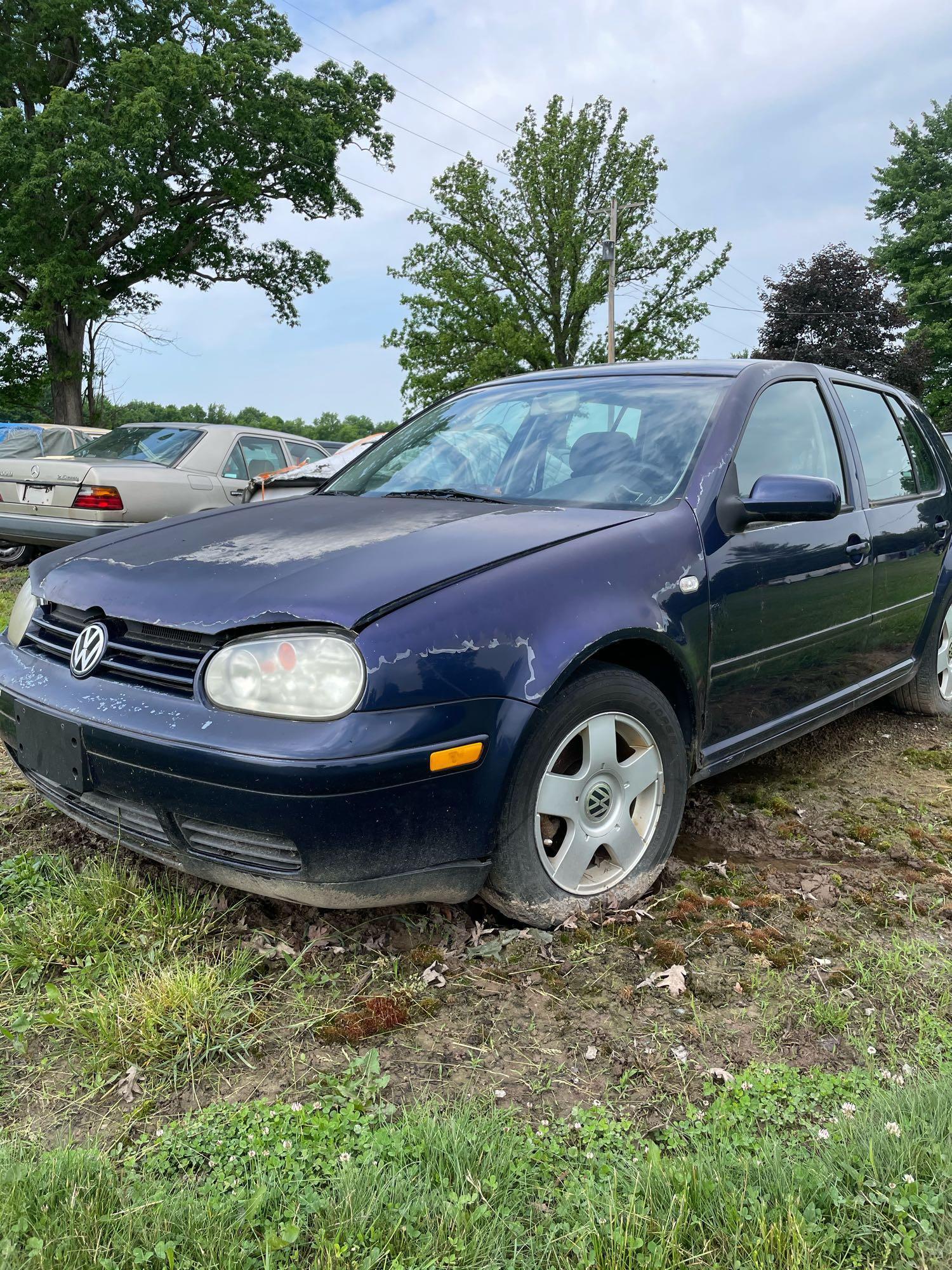 2002 Volkswagen Golf 2.0, Gas, Auto, Not Running, Miles Unknown