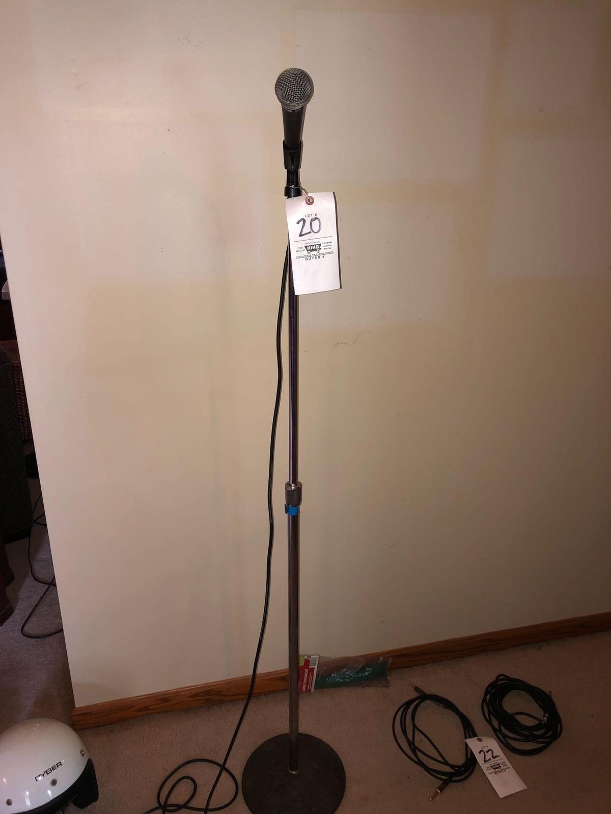 Shure SM58 Microphone With Stand