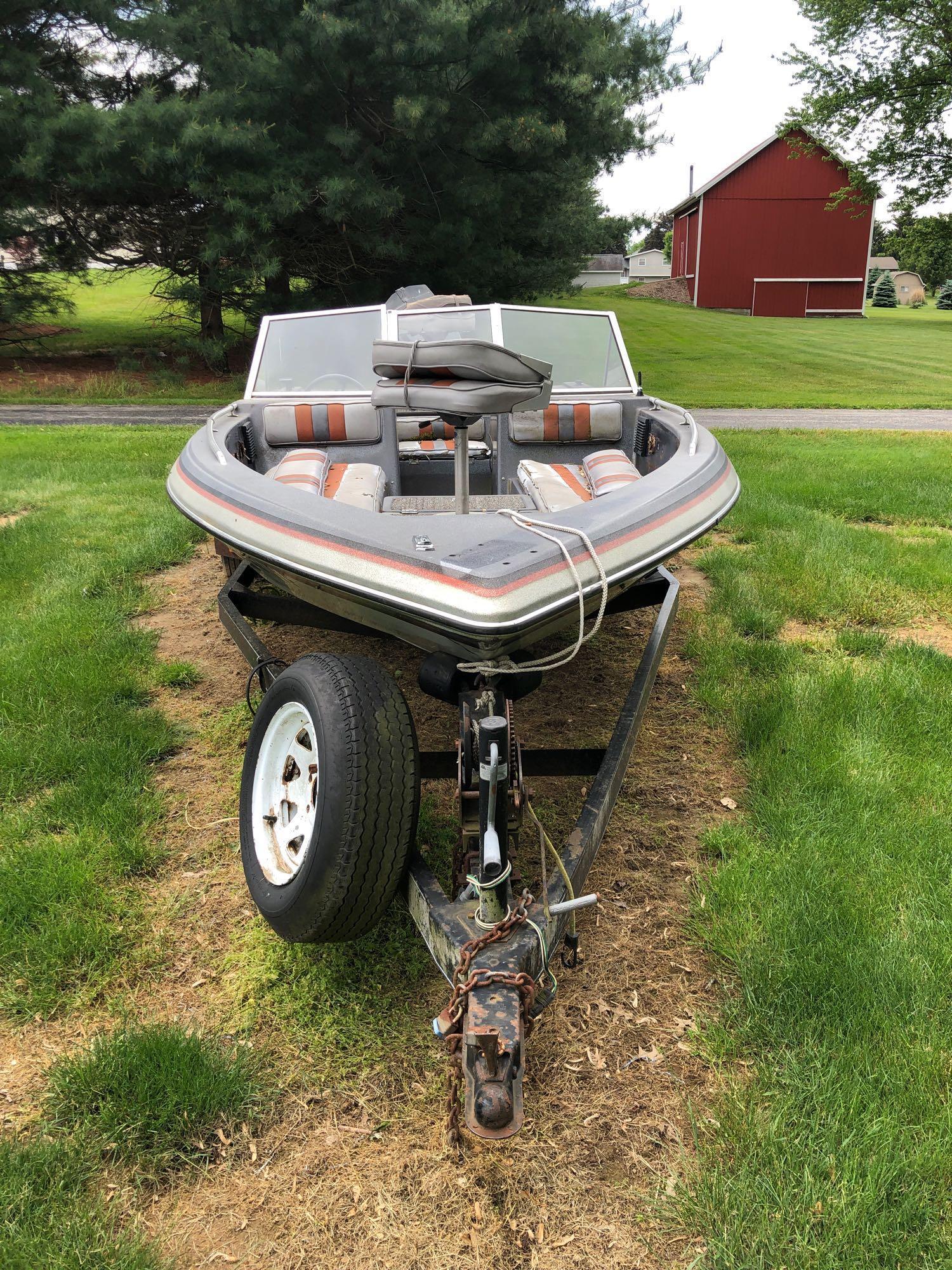 1984 BAJA Fiberglass Boat with Road Runner Trailer, 1984 150HP Mariner Motor