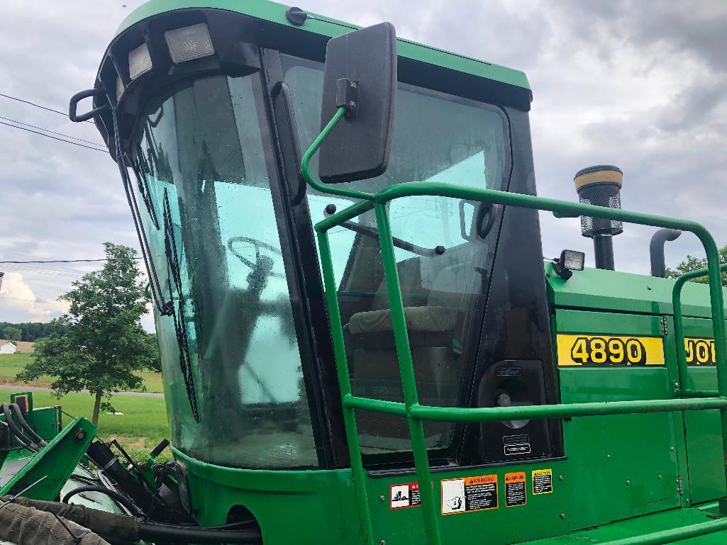 John Deere 4890 Self Propelled Haybine