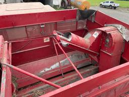 Case International 1660 Axial-Flow Combine