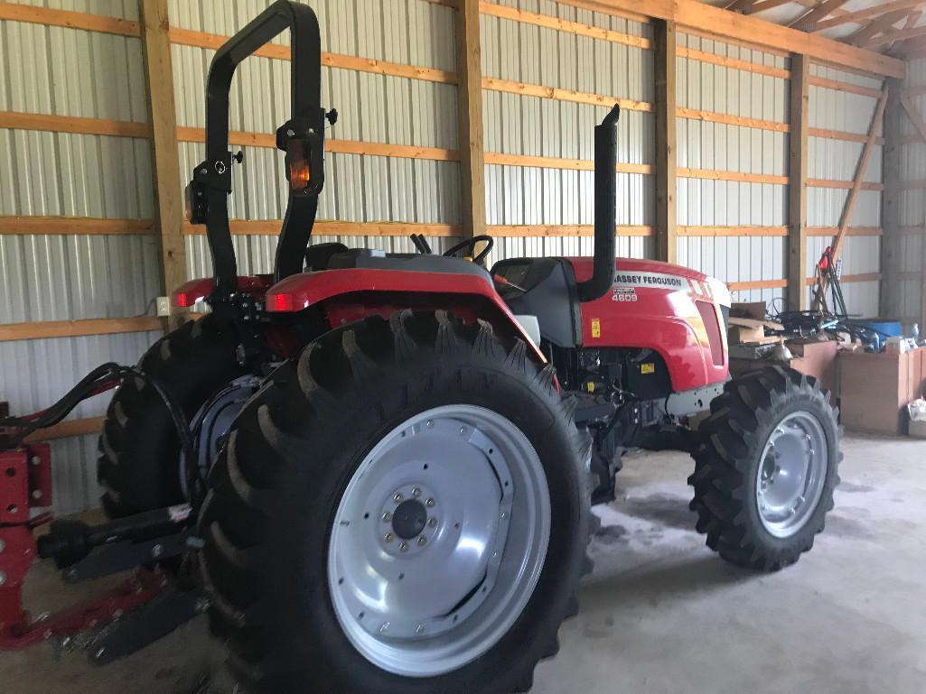 Clean Massey Ferguson 4609 4x4 diesel tractor