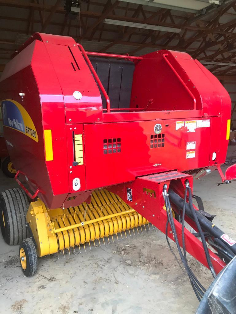 2013 New Holland BR7060 silage special round baler, net or string w/ bale command plus monitor