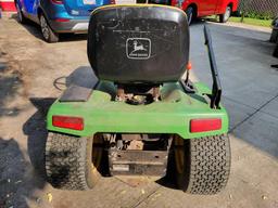 John Deere 285 Garden Tractor