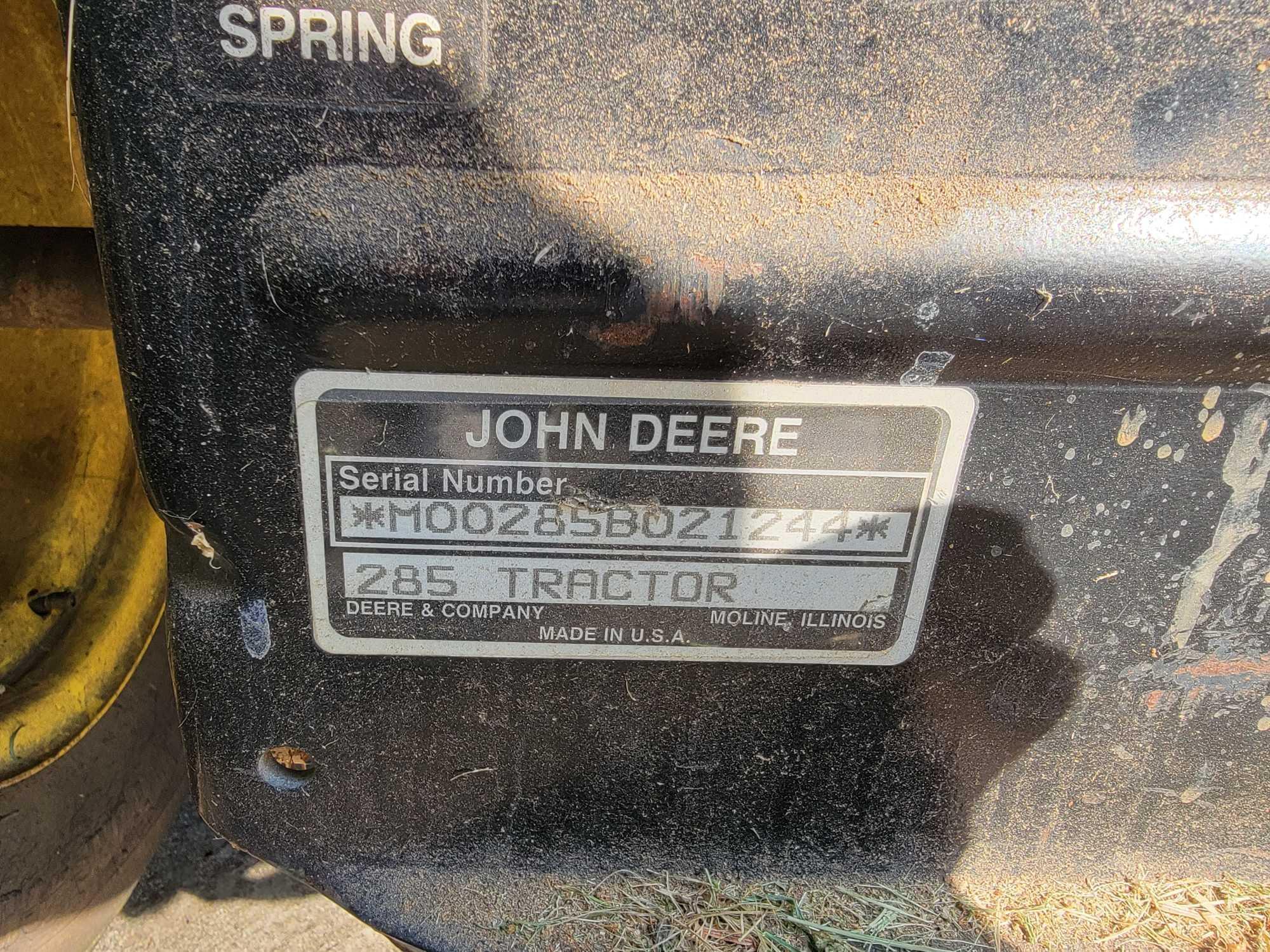 John Deere 285 Garden Tractor