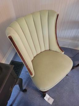 Laubacher Upholstered chair