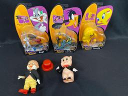 Looney Toons Figures MOC, Bugs, Daffy, Tweety, & Porky Pig, Elmer Fud