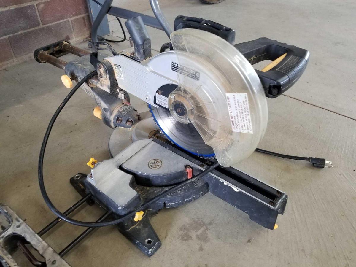 Power mitre saw