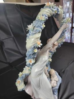 Lladro Rebirth Millenium 2000 6571 Approx 16.5in Tall