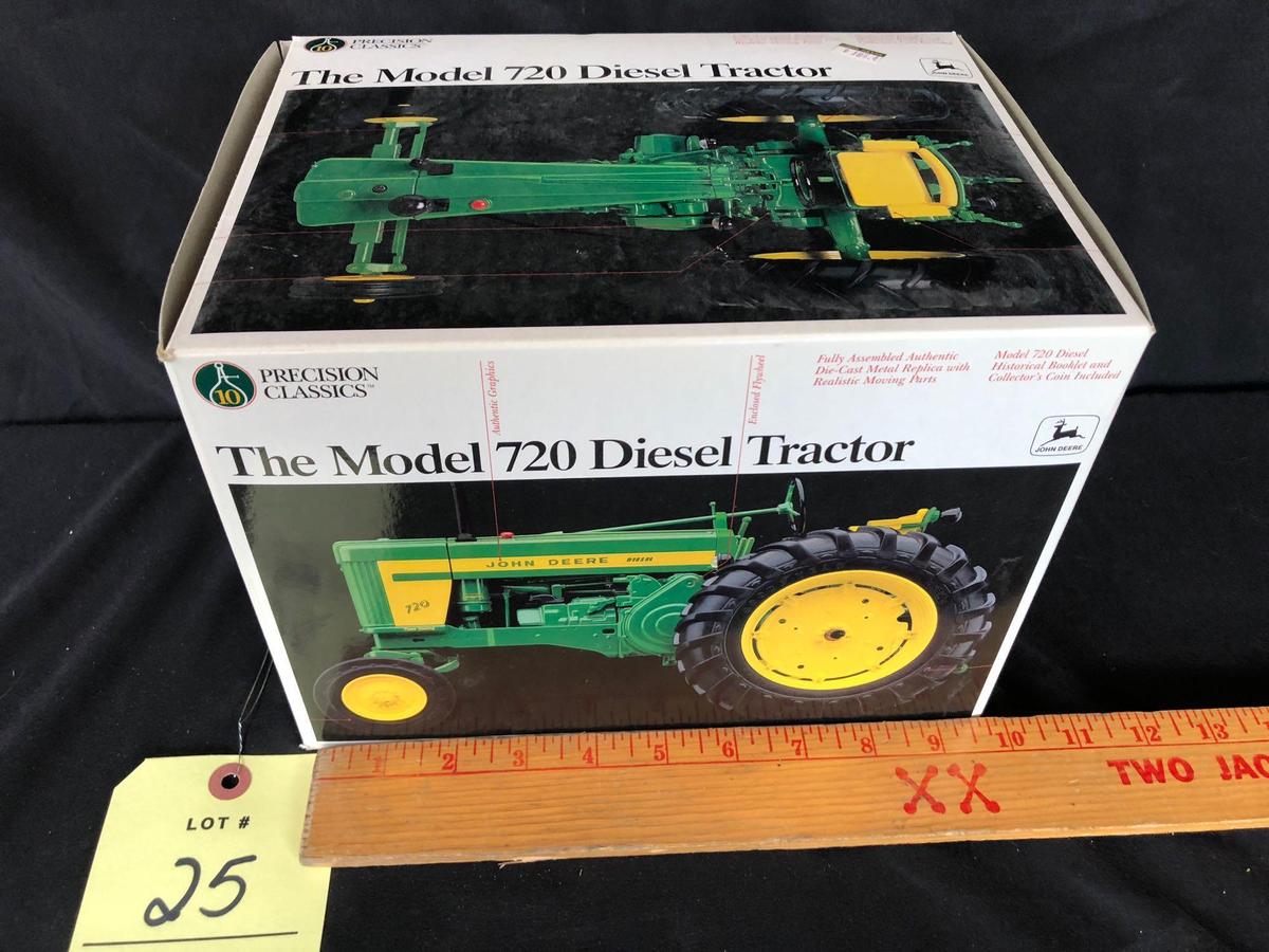 Ertl precision Classics John Deere 720 diesel 1/16 scale