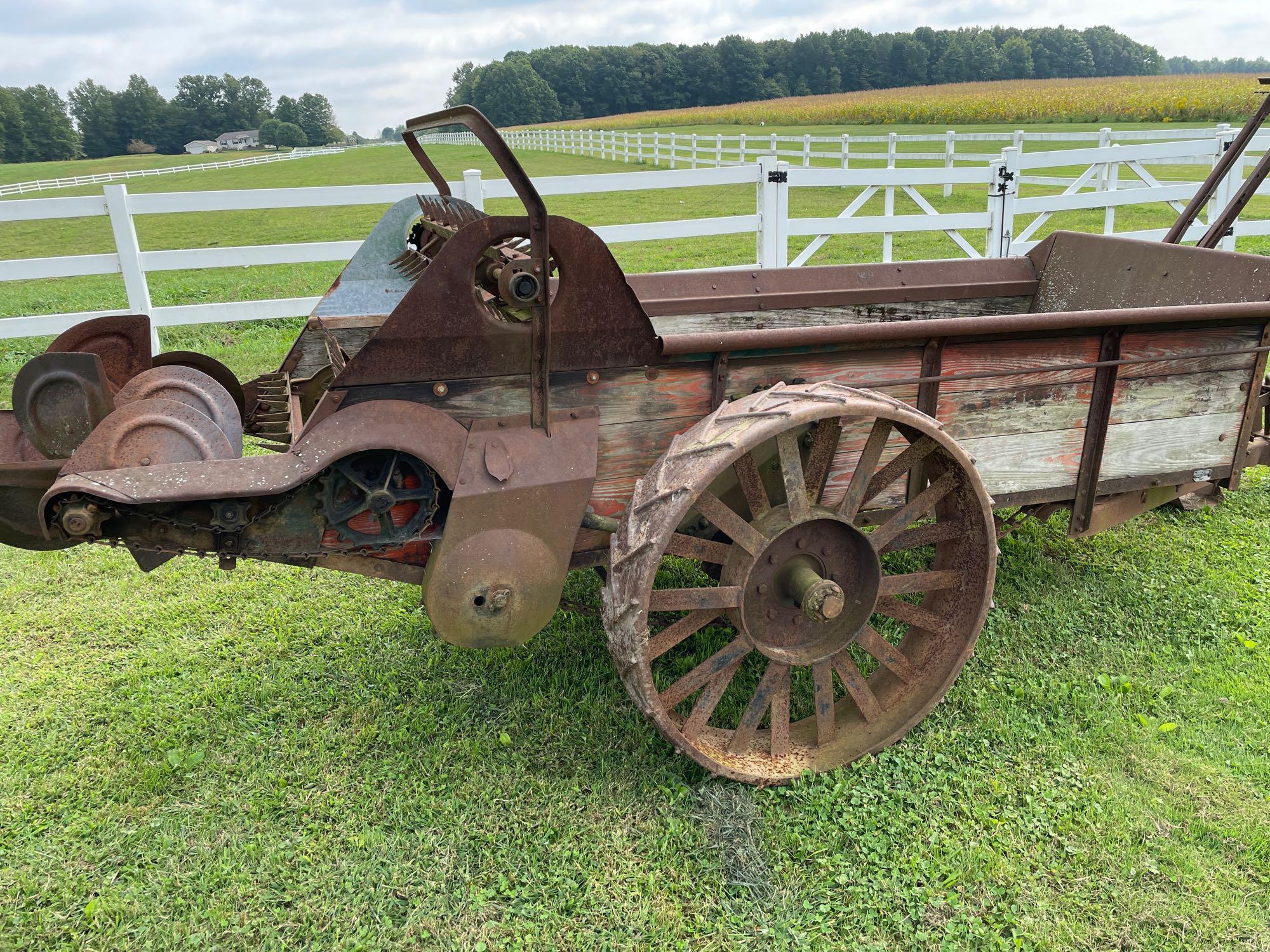 Horse carriage "Suri" voitures Robert & fils