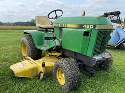 John Deere 420 lawn tractor, hydro,