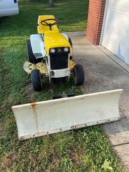 1970 John Deere 120 Tractor