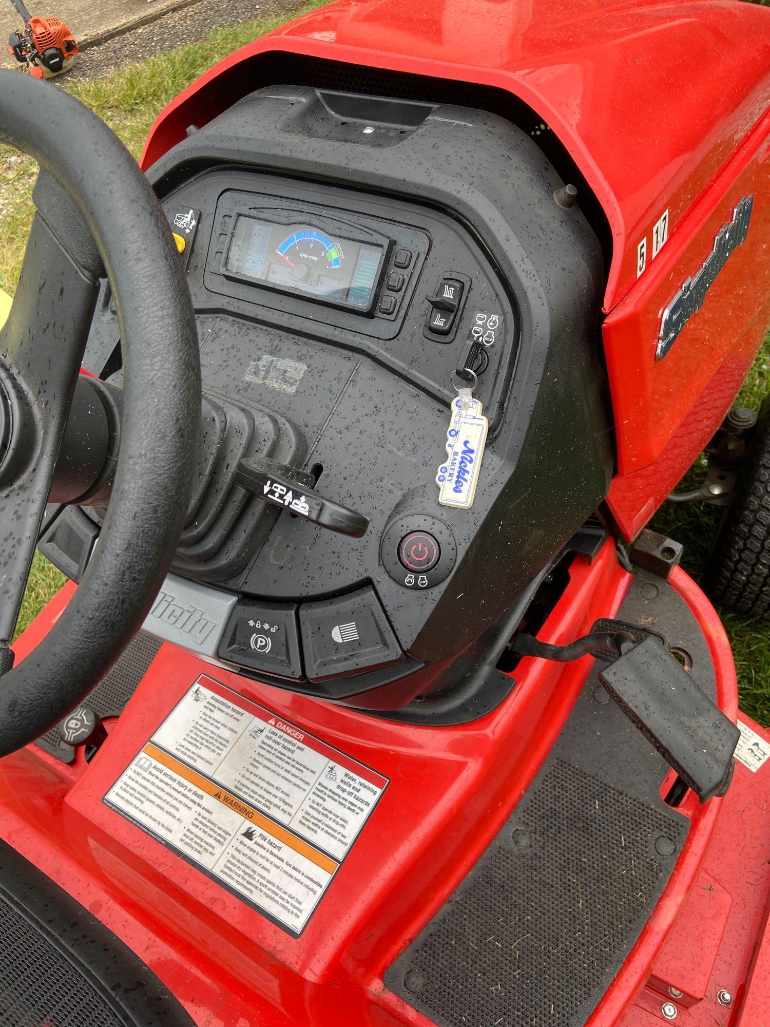 Clean Simplicity Lawn Tractor